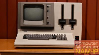 Micro-ordinateur IBM 5110/3