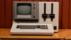 Micro-ordinateur IBM 5110/3