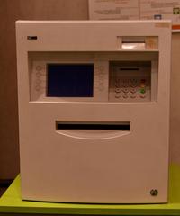 Distributeur de billets Mini-Cash
