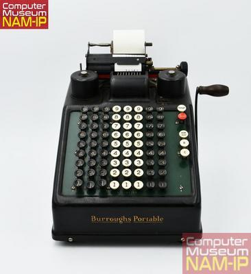 Machine à calculer portable