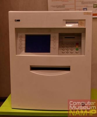 Distributeur de billets Mini-Cash