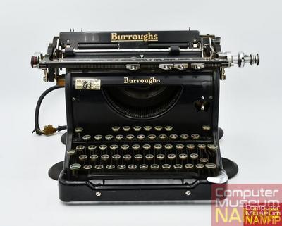 Machine à écrire