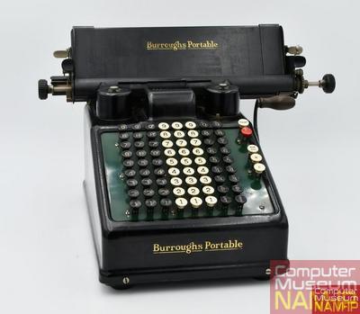 Machine à calculer portable