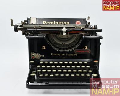 Machine à écrire