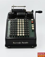 Machine à calculer portable