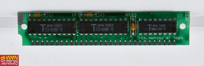 Barrette composée de 3 mémoires RAM