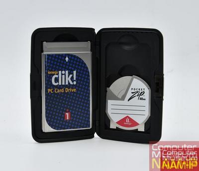 Lecteur et support Pocket Zip