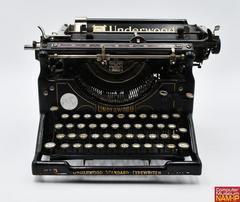 Machine à écrire