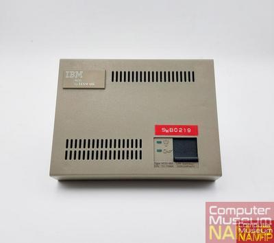 Serveur IBM 4033