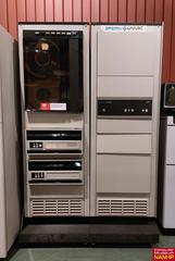 Mini-ordinateur V77-400