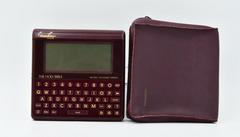 Ordinateur de poche avec son étui